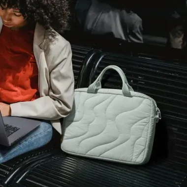 Túi Xách TOMTOC USA Terra-A28 Puffy Laptop Handbag – A28