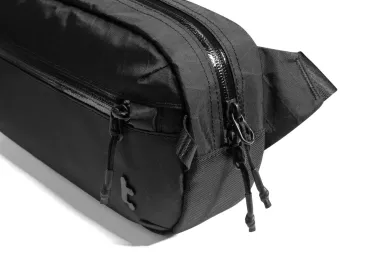 Túi Đeo Chéo Fashion Tomtoc (USA) Aviator RFID Sling Bag – T35