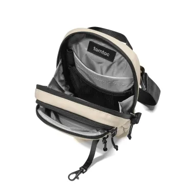 TÚI ĐEO CHÉO TOMTOC (USA) AVIATOR-T37 TRAVEL CROSSBODY – T37S1