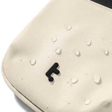 TÚI ĐEO CHÉO TOMTOC (USA) AVIATOR-T37 TRAVEL CROSSBODY – T37S1